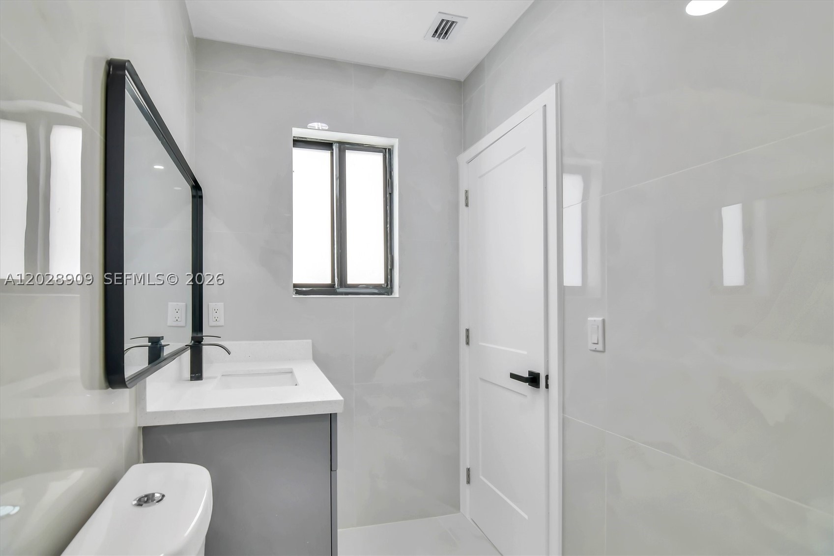 HOUSTON HEIGHTS - Residential