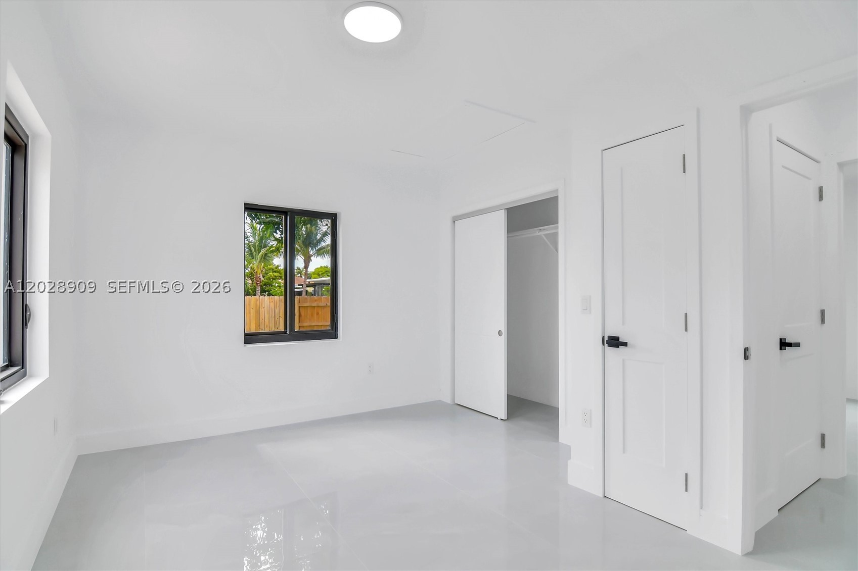 HOUSTON HEIGHTS - Residential