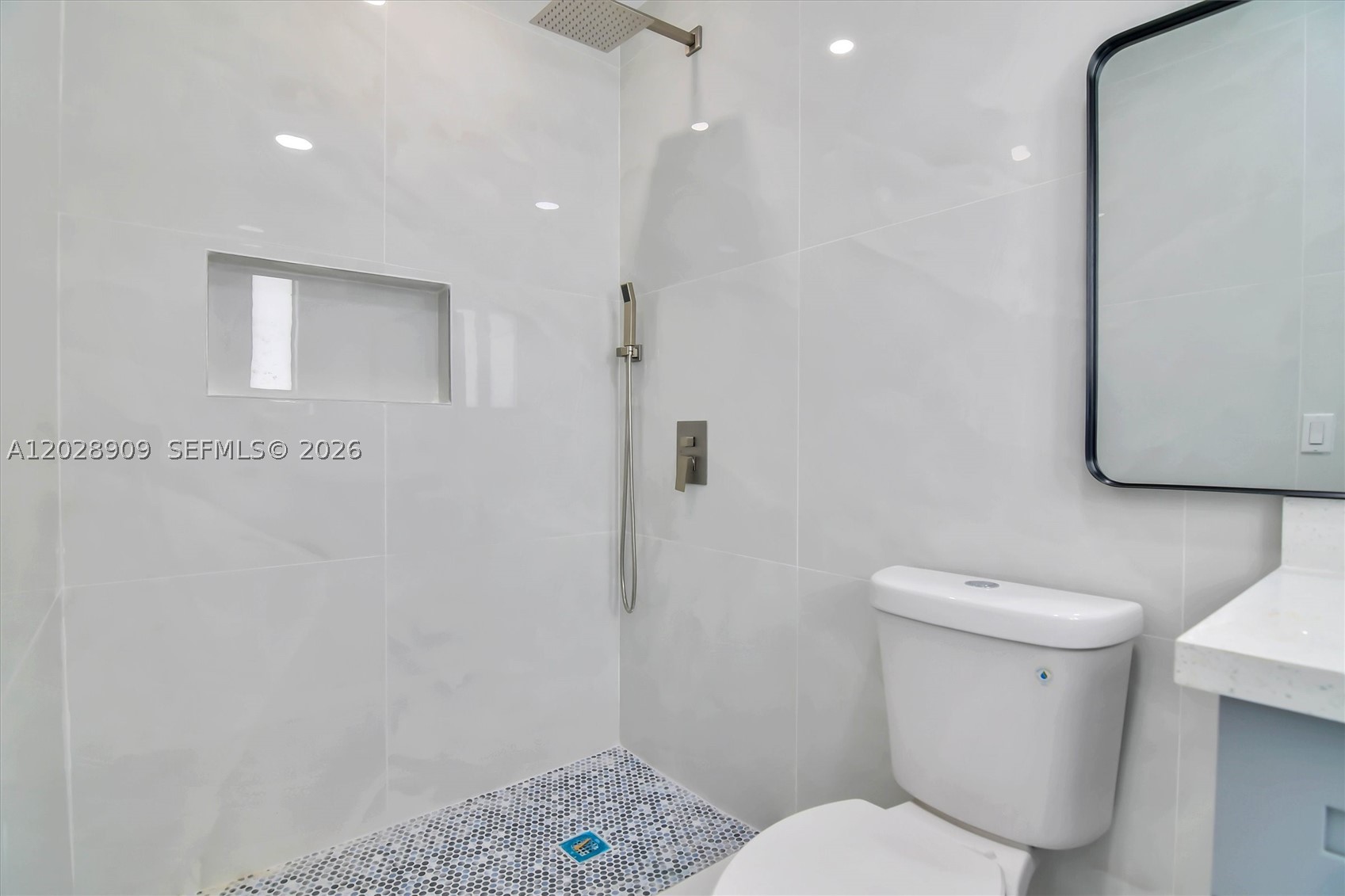 HOUSTON HEIGHTS - Residential