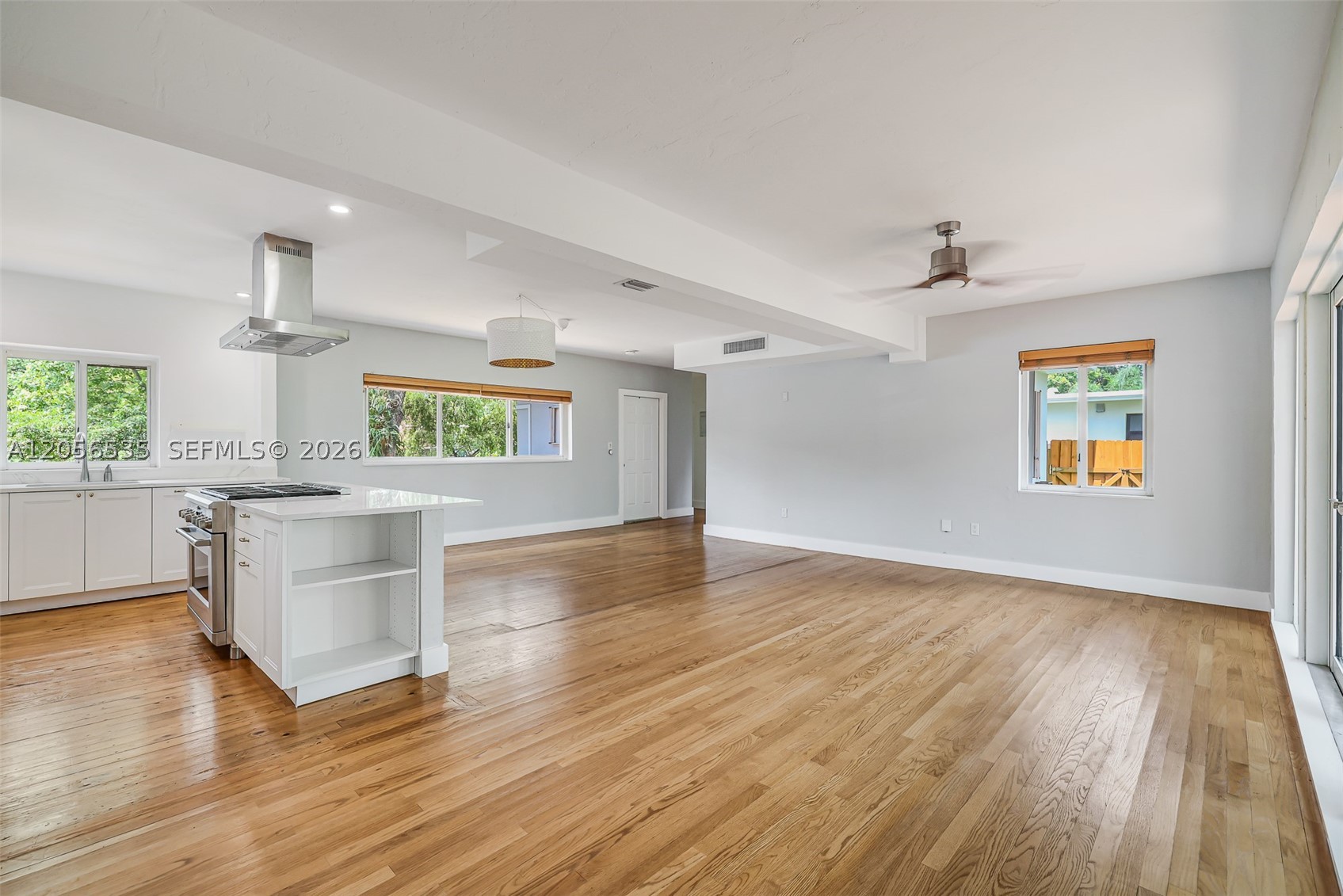 1ST ADDN BISCAYNE LAWN - Residential