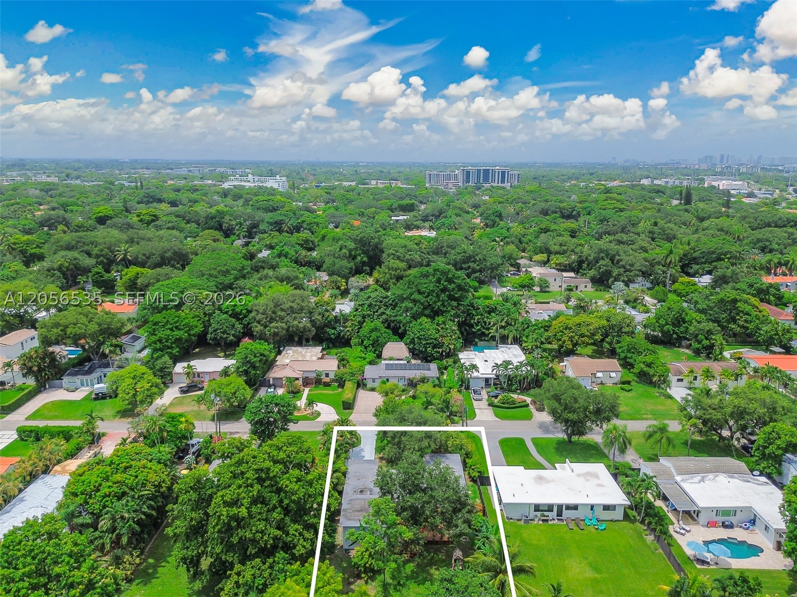 1ST ADDN BISCAYNE LAWN - Residential