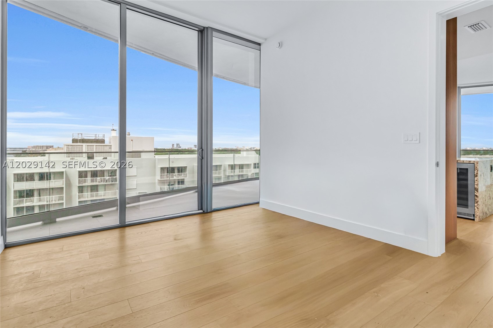 UNA RESIDENCES - Residential