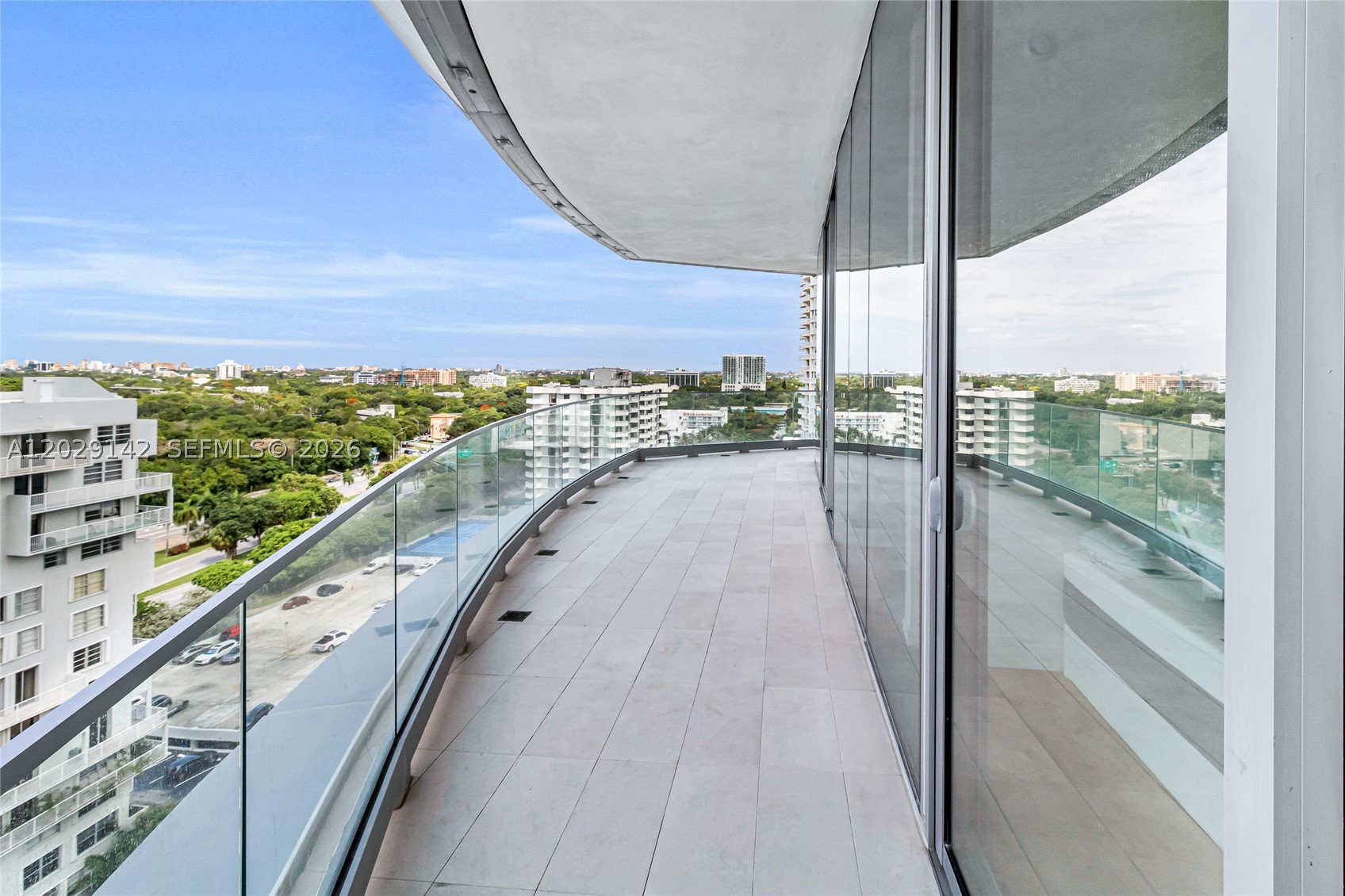 UNA RESIDENCES - Residential