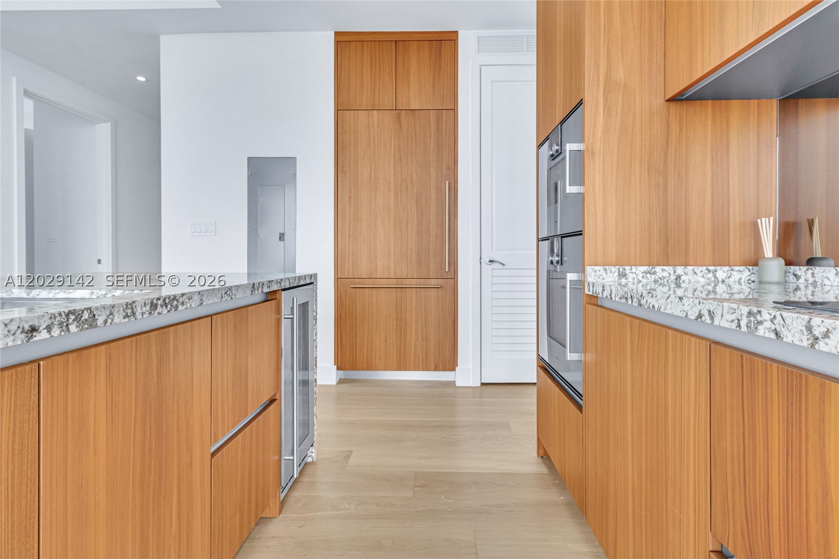 UNA RESIDENCES - Residential