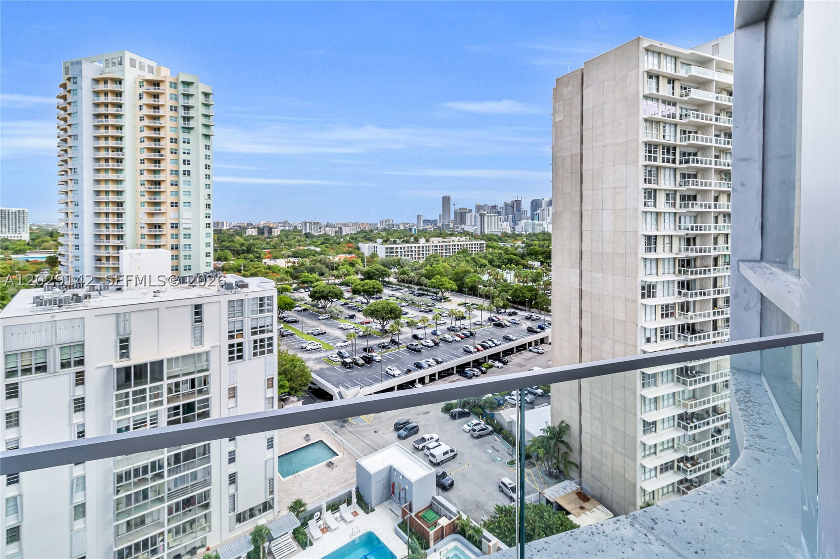 UNA RESIDENCES - Residential