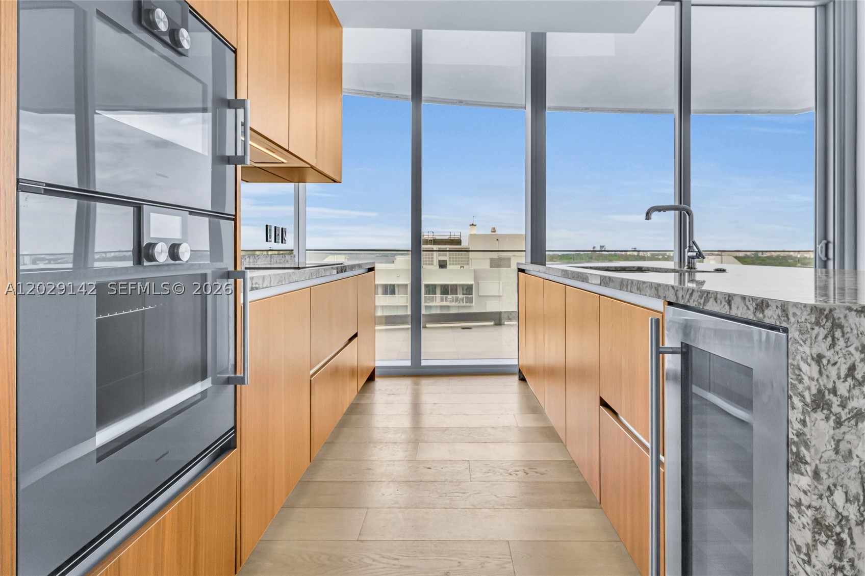 UNA RESIDENCES - Residential