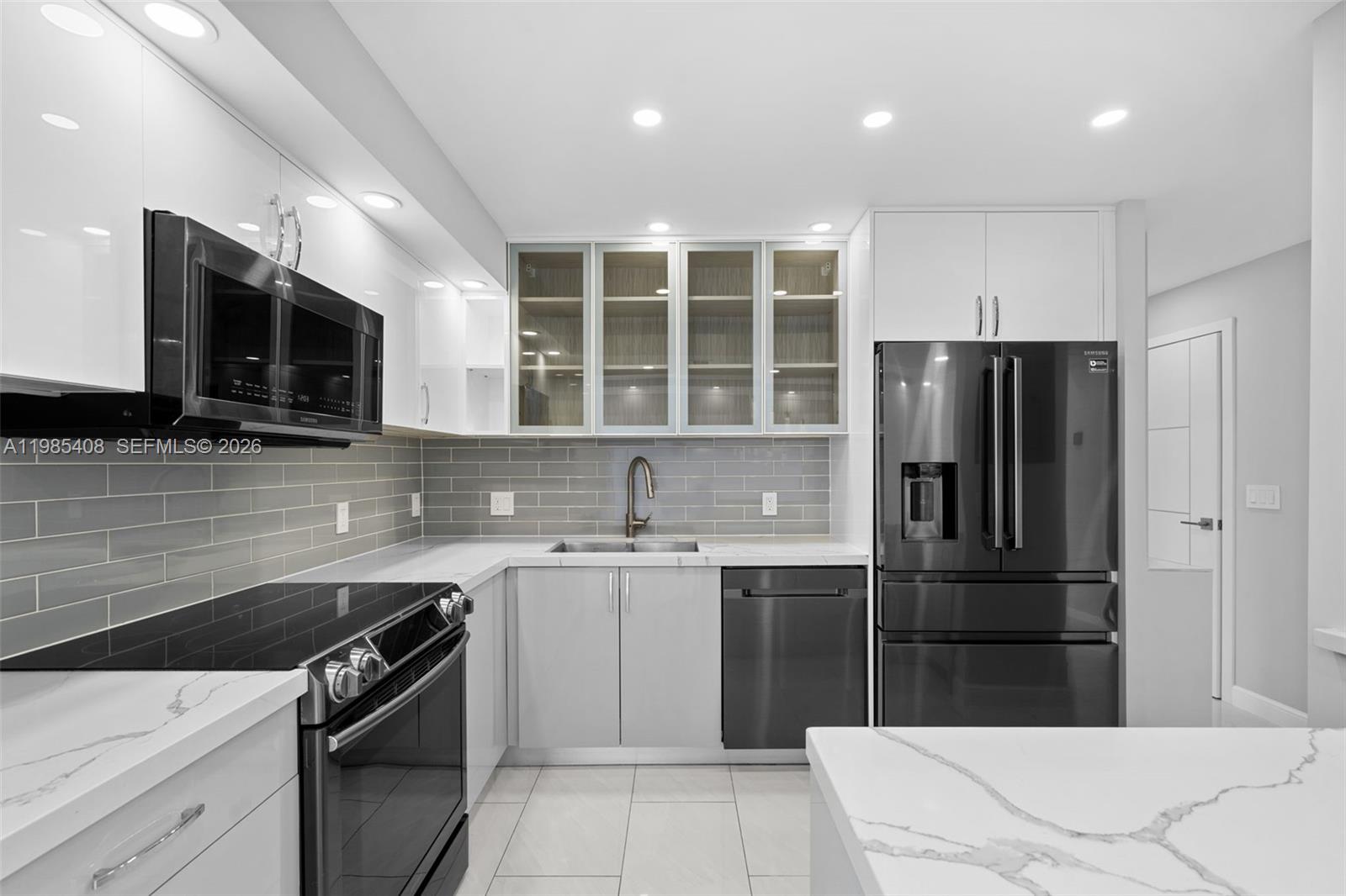 Beautifully remodeled residence at De Soto Condominium, renovated by the owners with exceptional attention to detail and quality craftsmanship. The apartment features high-end appliances, upgraded plumbing, stone countertops, and elegant tile flooring throughout. The layout offers one primary bedroom plus a separate additional room with a window, ideal for a guest room, home office, or den. Turn-key condition — move-in ready. Leasing permitted after purchase. Prime location within walking distance to grocery stores, cafés, park, and just minutes from the ocean. Full amenities include tennis courts, pool with intracoastal views, gym, and sauna. One assigned parking space.