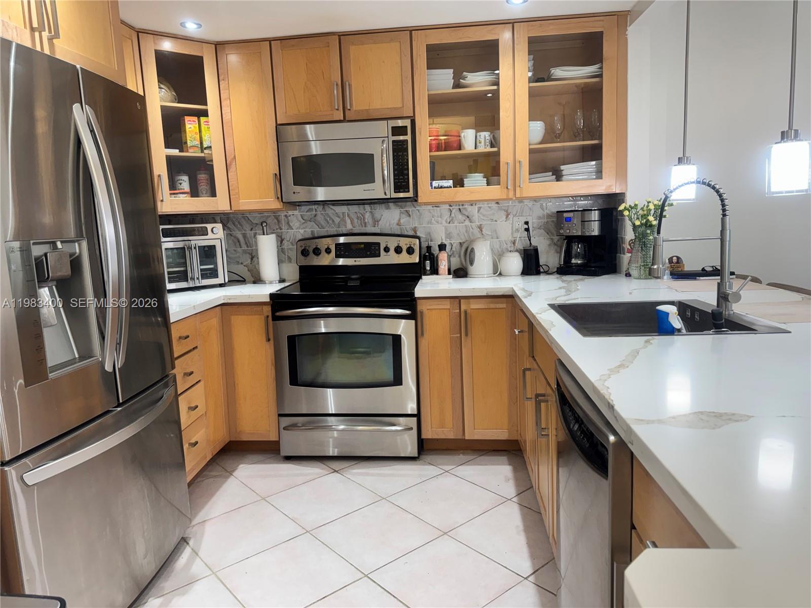 EDEN ISLES CONDO - Residential
