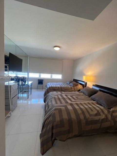 THE DECOPLAGE CONDO - Residential Lease