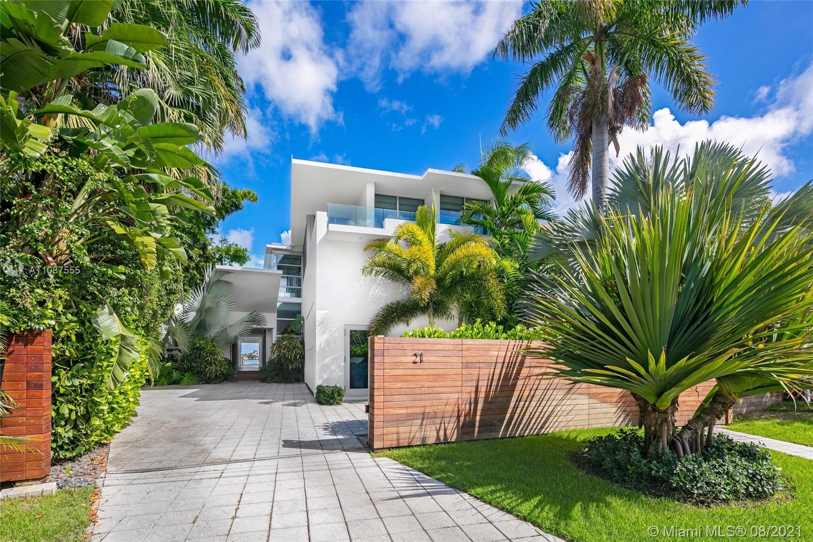 SAN MARINO ISLAND - Residential