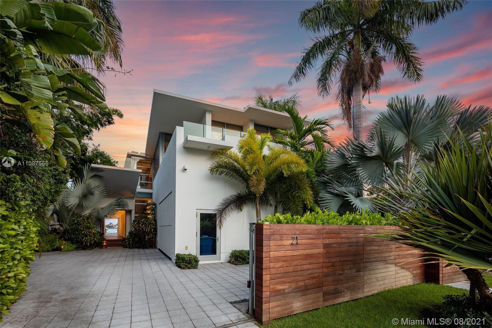 SAN MARINO ISLAND - Residential