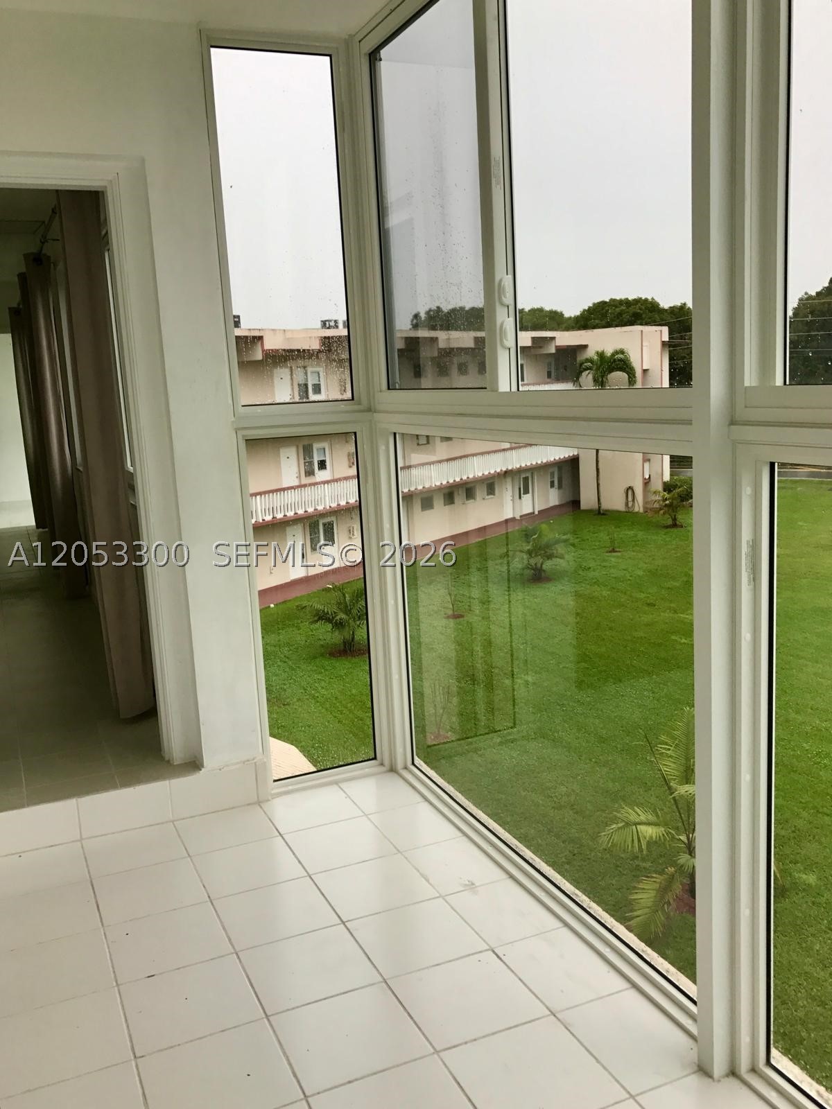 SHERIDAN LAKES CONDO APTS - Residential Lease