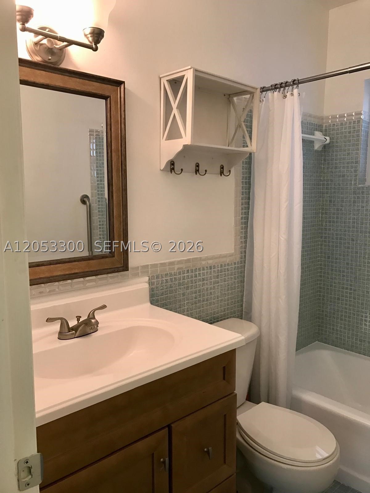 SHERIDAN LAKES CONDO APTS - Residential Lease