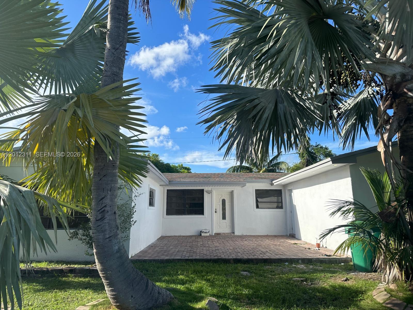Beautiful and versatile 5-bedroom family home located in a desirable South Miami-Dade neighborhood. This property offers a unique layout that can be configured as a 3-bedroom main home with two independent mother-in-law suites, perfect for extended family or rental income opportunities. Conveniently located near major highways, schools, shopping, and dining. A great opportunity for both homeowners and investors!