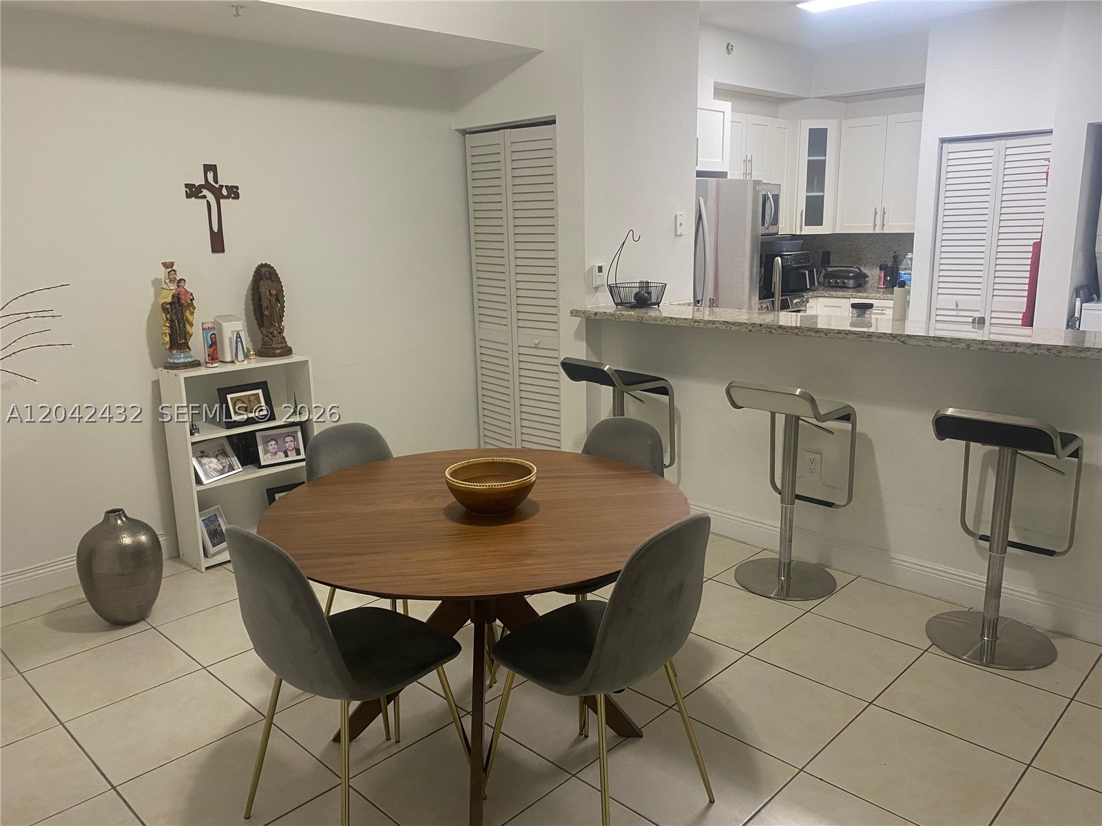 PALM GARDENS AT DORAL CON - Residential