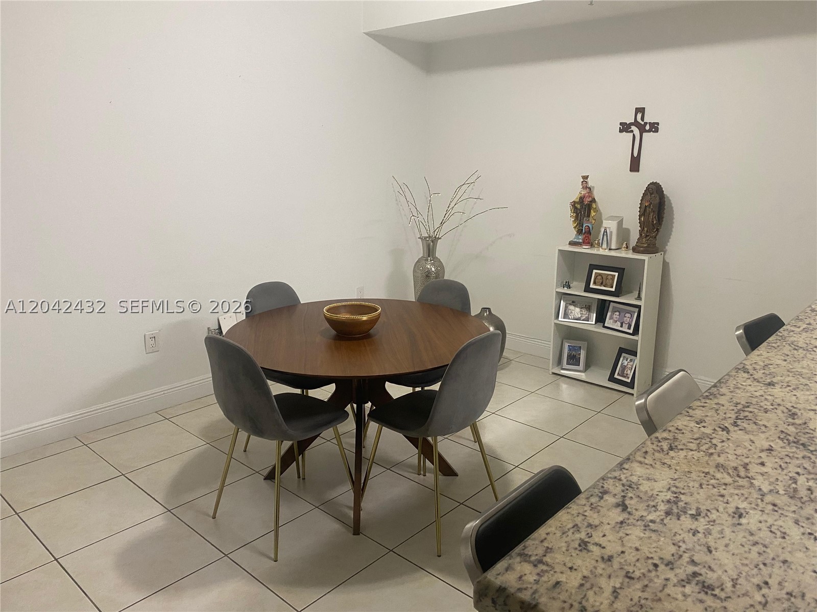 PALM GARDENS AT DORAL CON - Residential