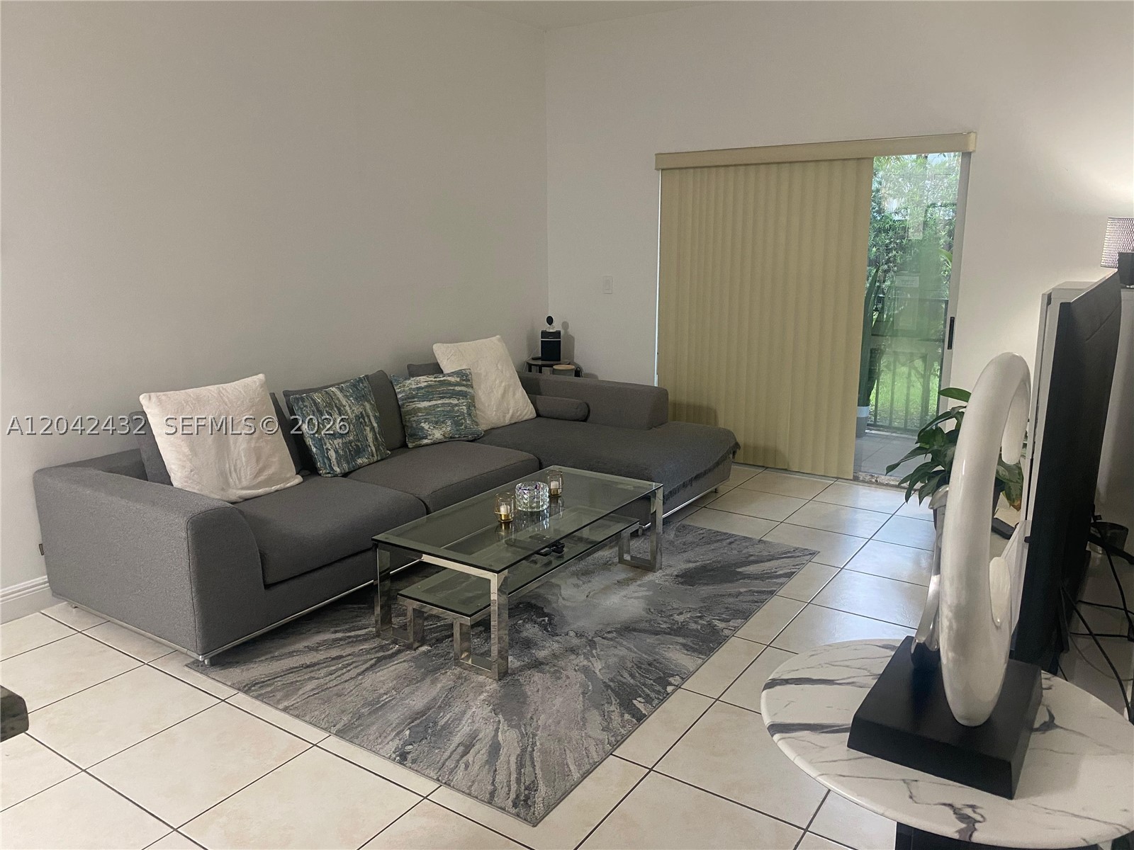 PALM GARDENS AT DORAL CON - Residential