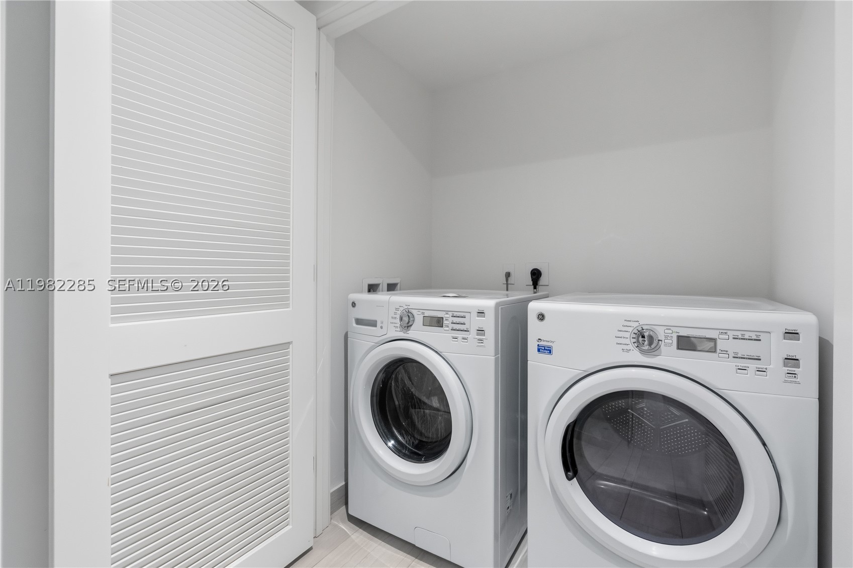 4010 SOUTH OCEAN CONDO - Residential