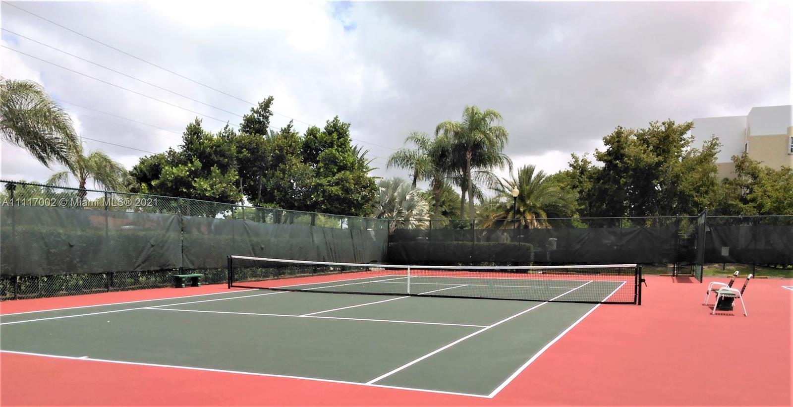SUNRISE LAKES 160 CONDO - Residential