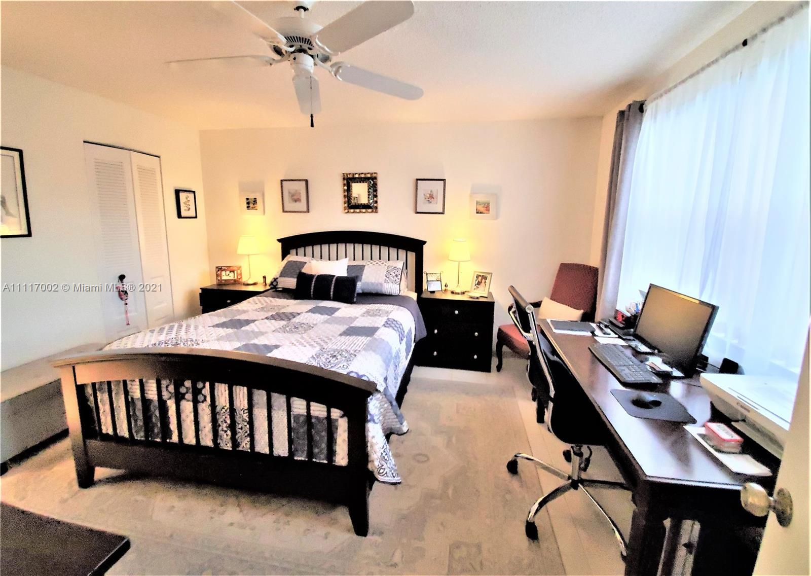 SUNRISE LAKES 160 CONDO - Residential