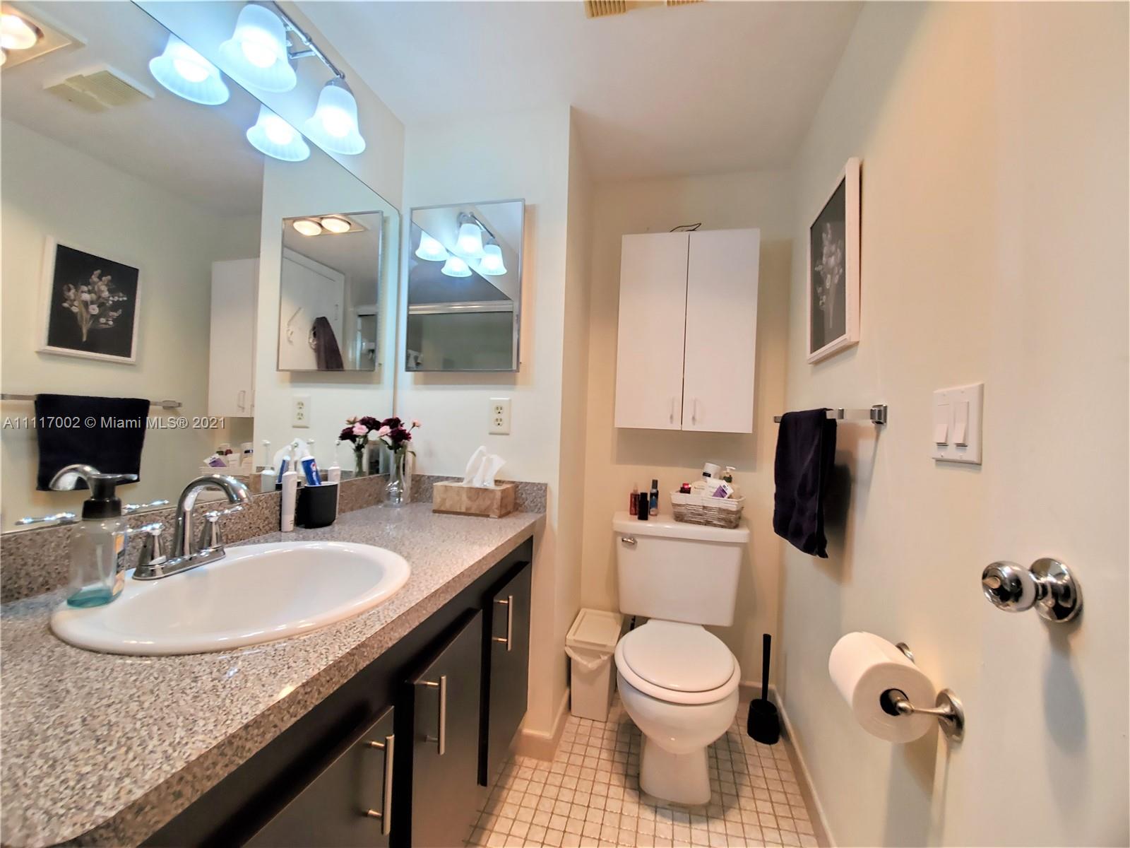 SUNRISE LAKES 160 CONDO - Residential