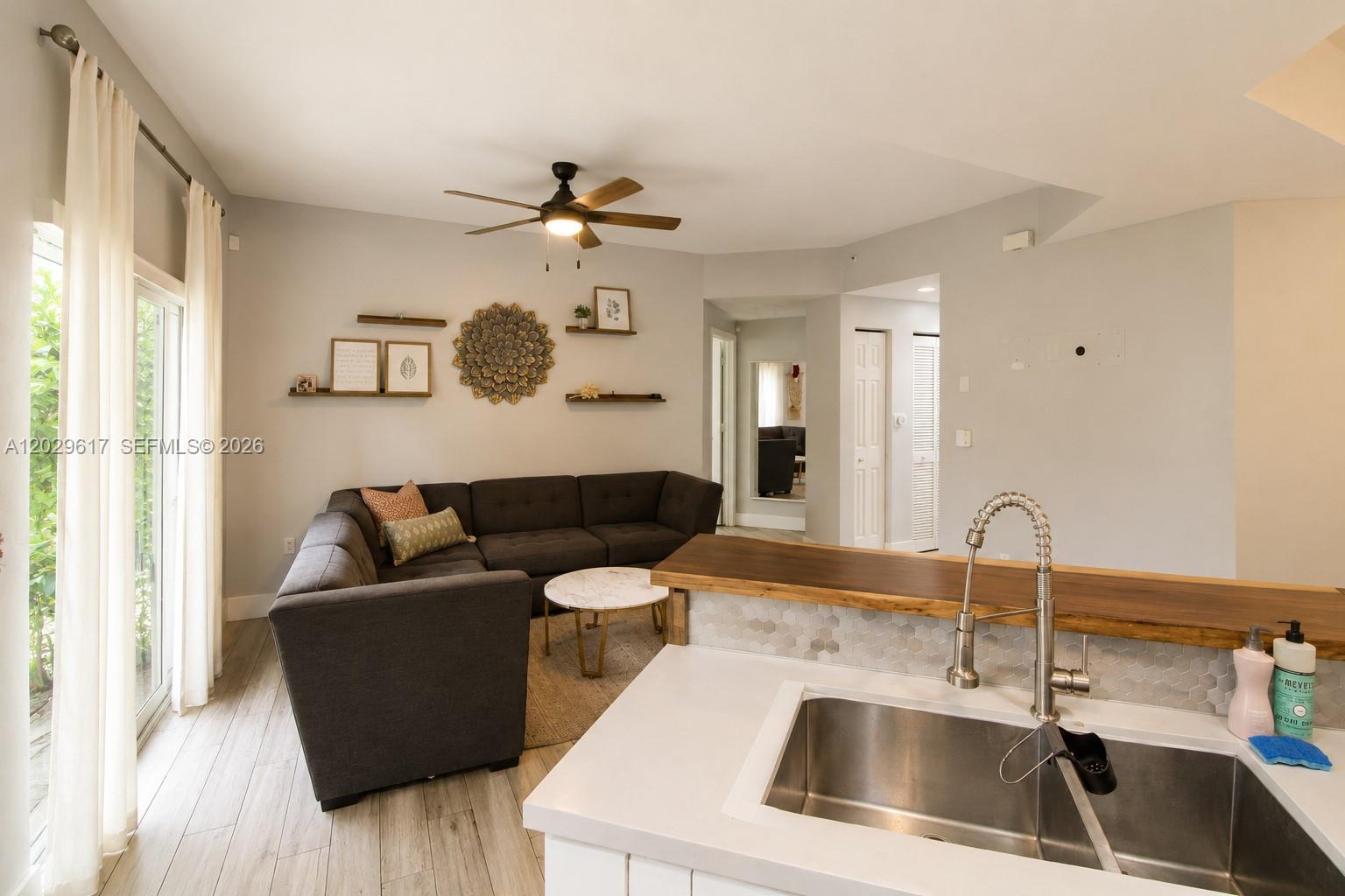 THE PRESERVE CONDO - Residential Lease