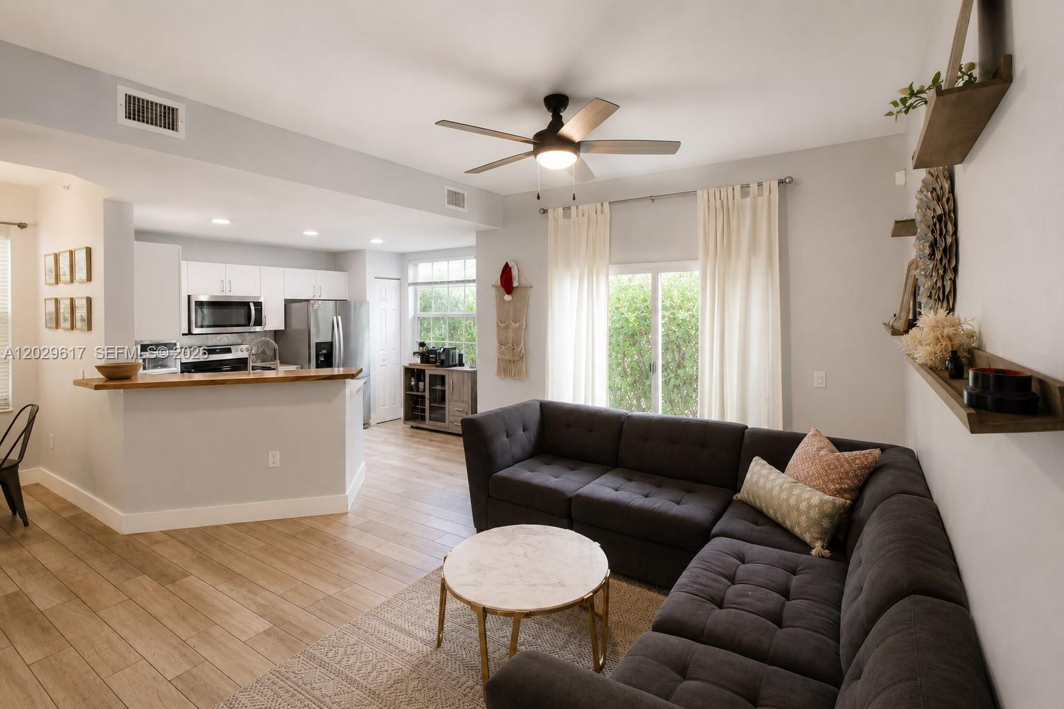THE PRESERVE CONDO - Residential Lease