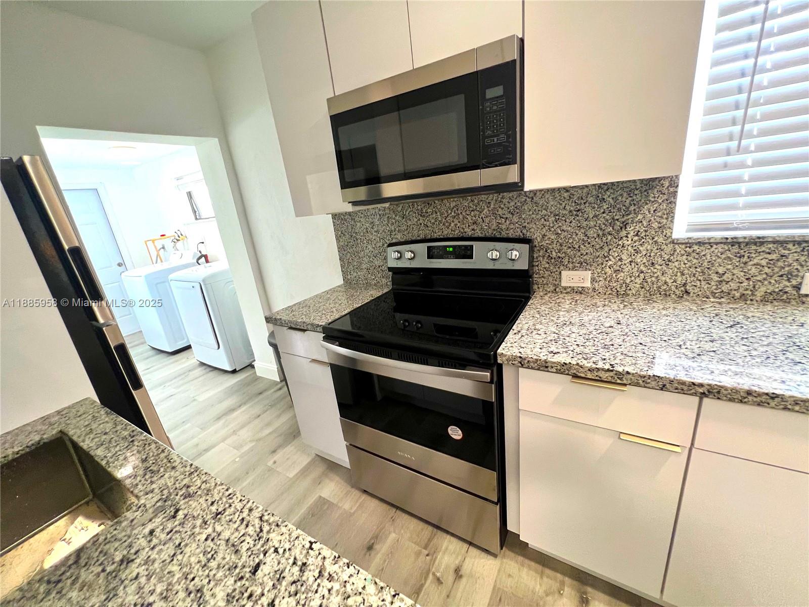 OVERBROOK SHORES NO-2 - Residential Lease