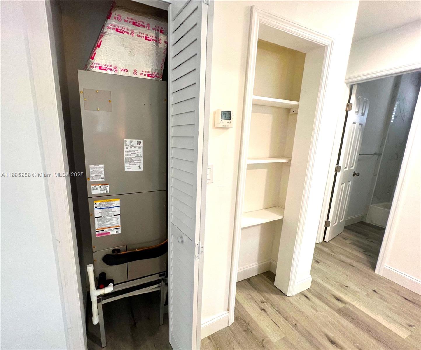 OVERBROOK SHORES NO-2 - Residential Lease