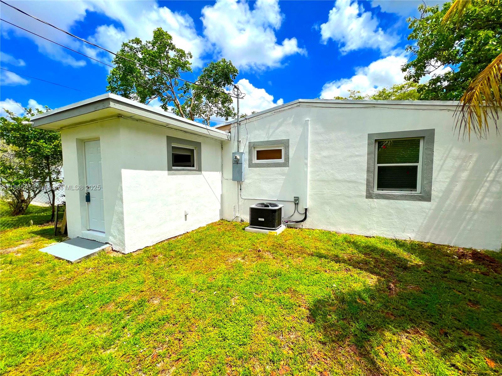 OVERBROOK SHORES NO-2 - Residential Lease