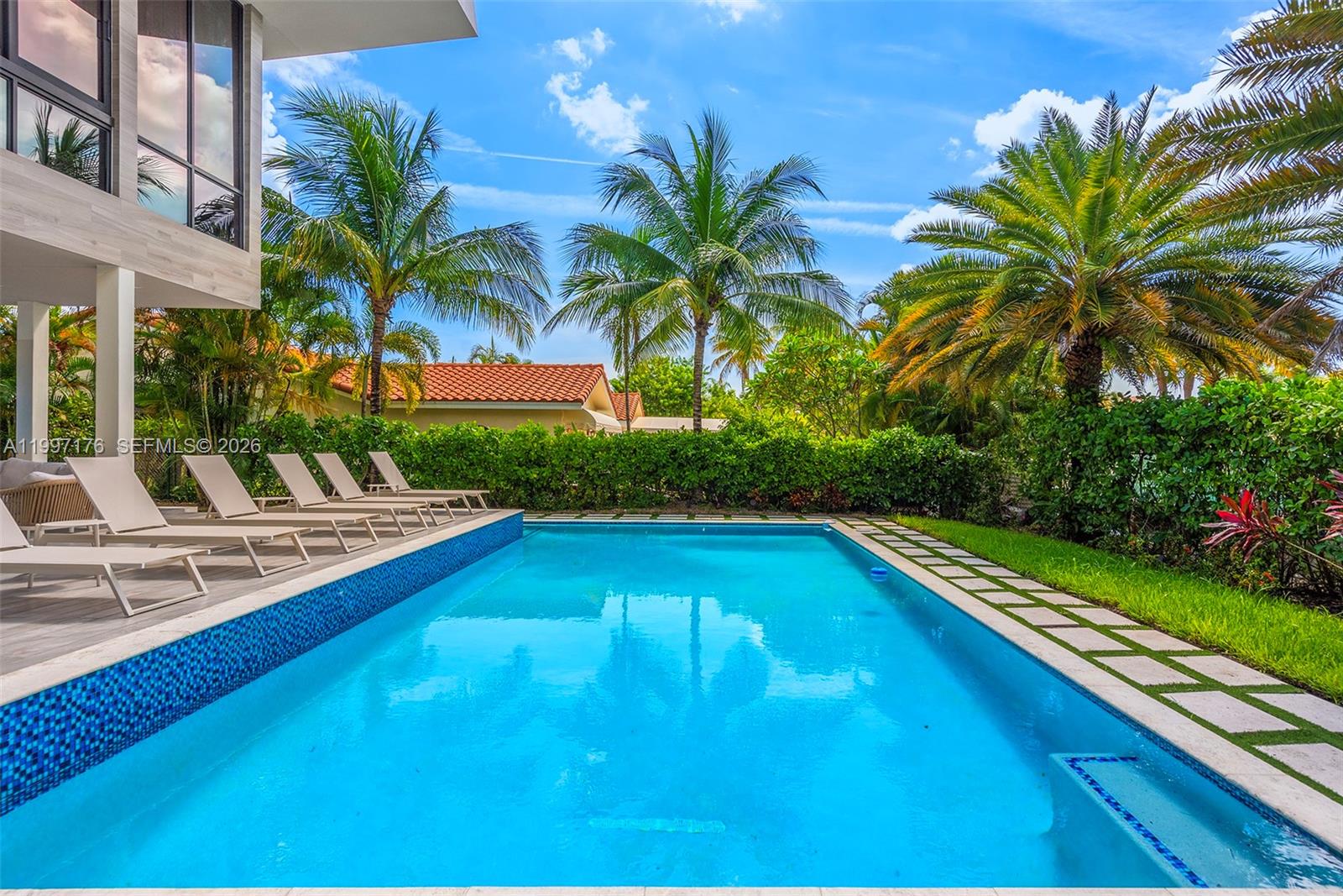 GOLDEN ISLES ESTATES - Residential