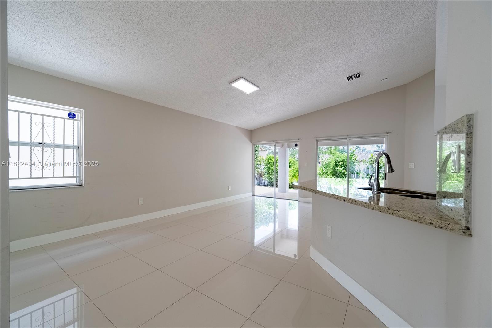 HIGHLANDS AT KENDALL - Residential