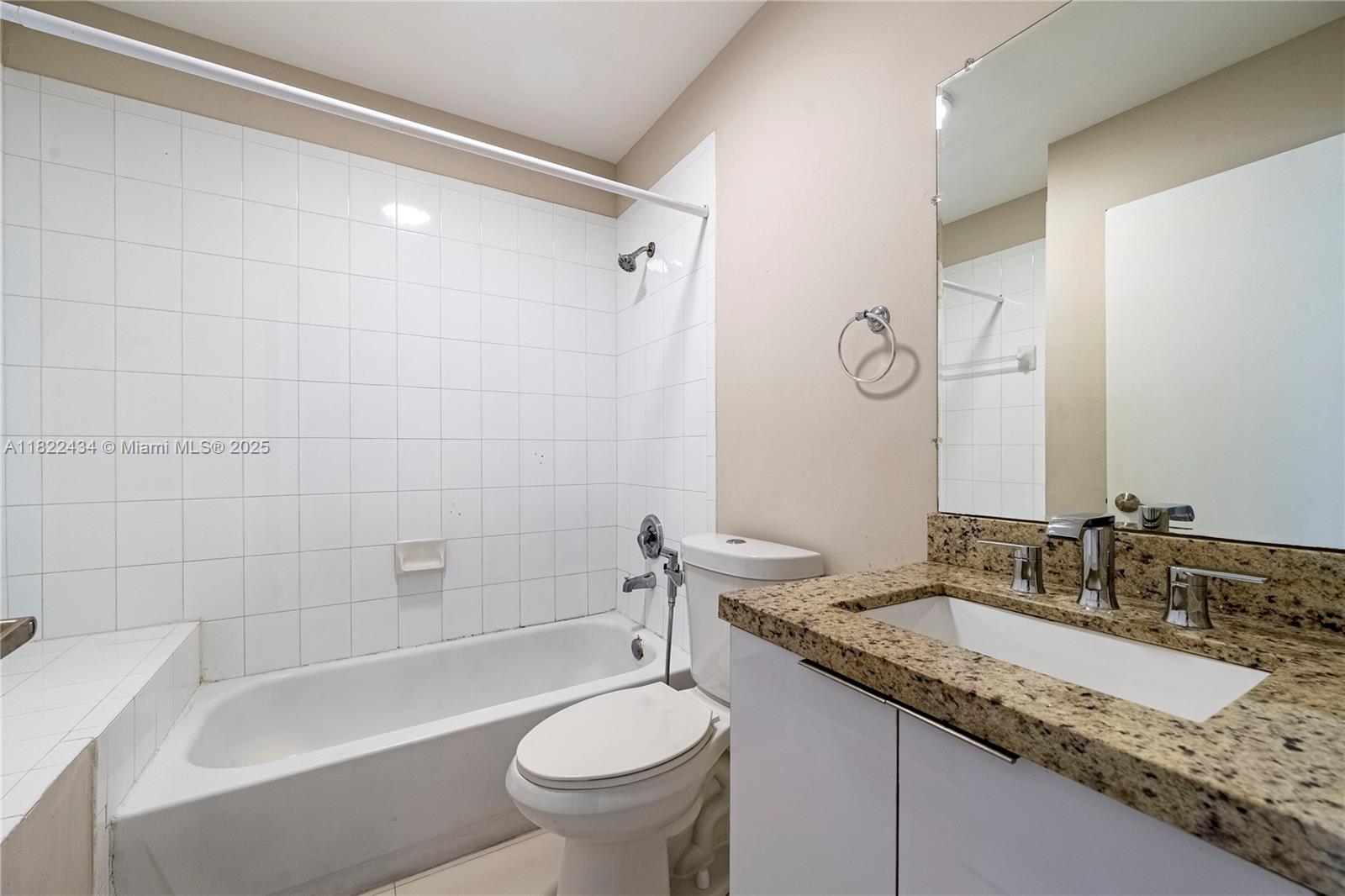 HIGHLANDS AT KENDALL - Residential