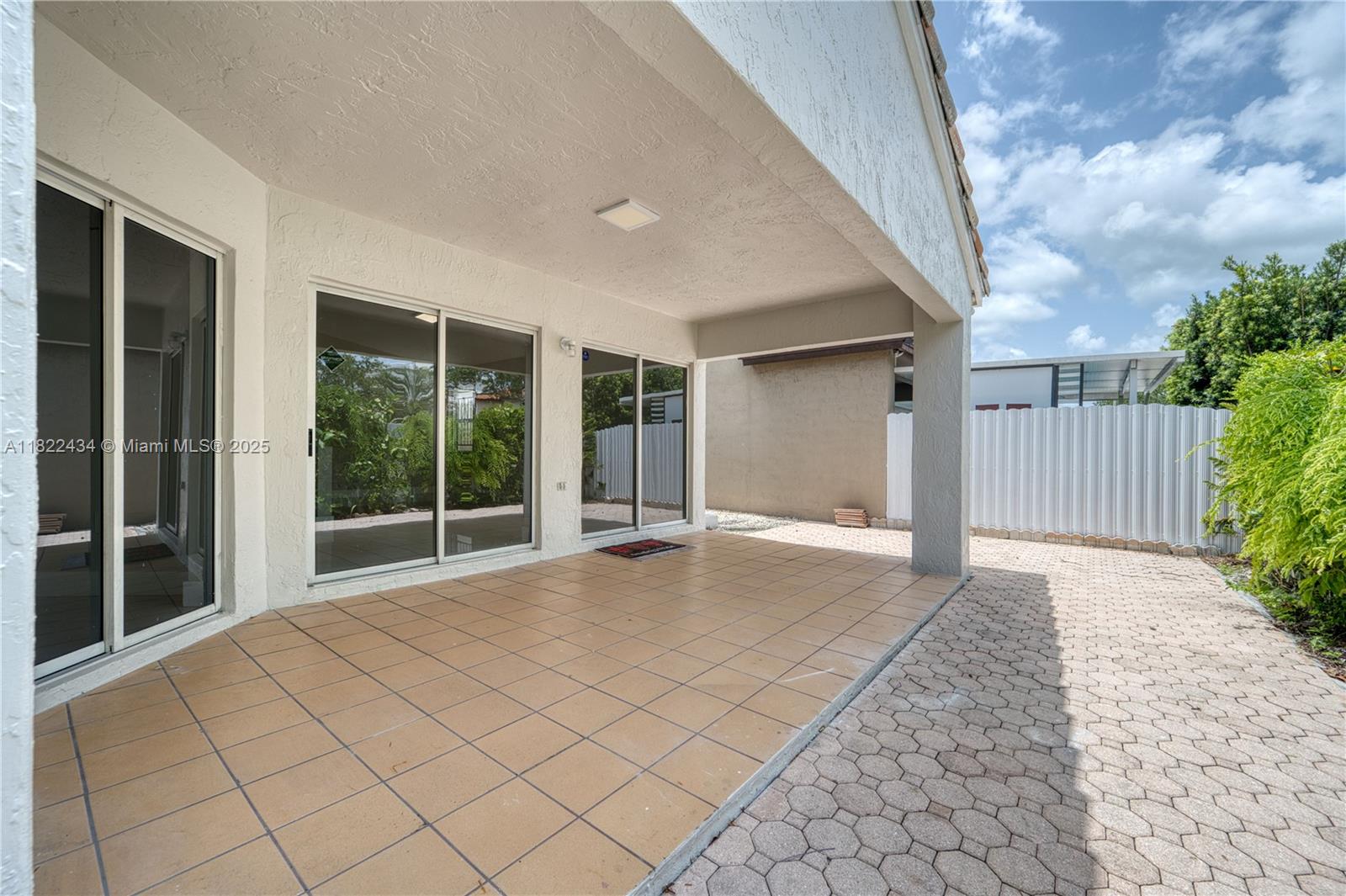 HIGHLANDS AT KENDALL - Residential