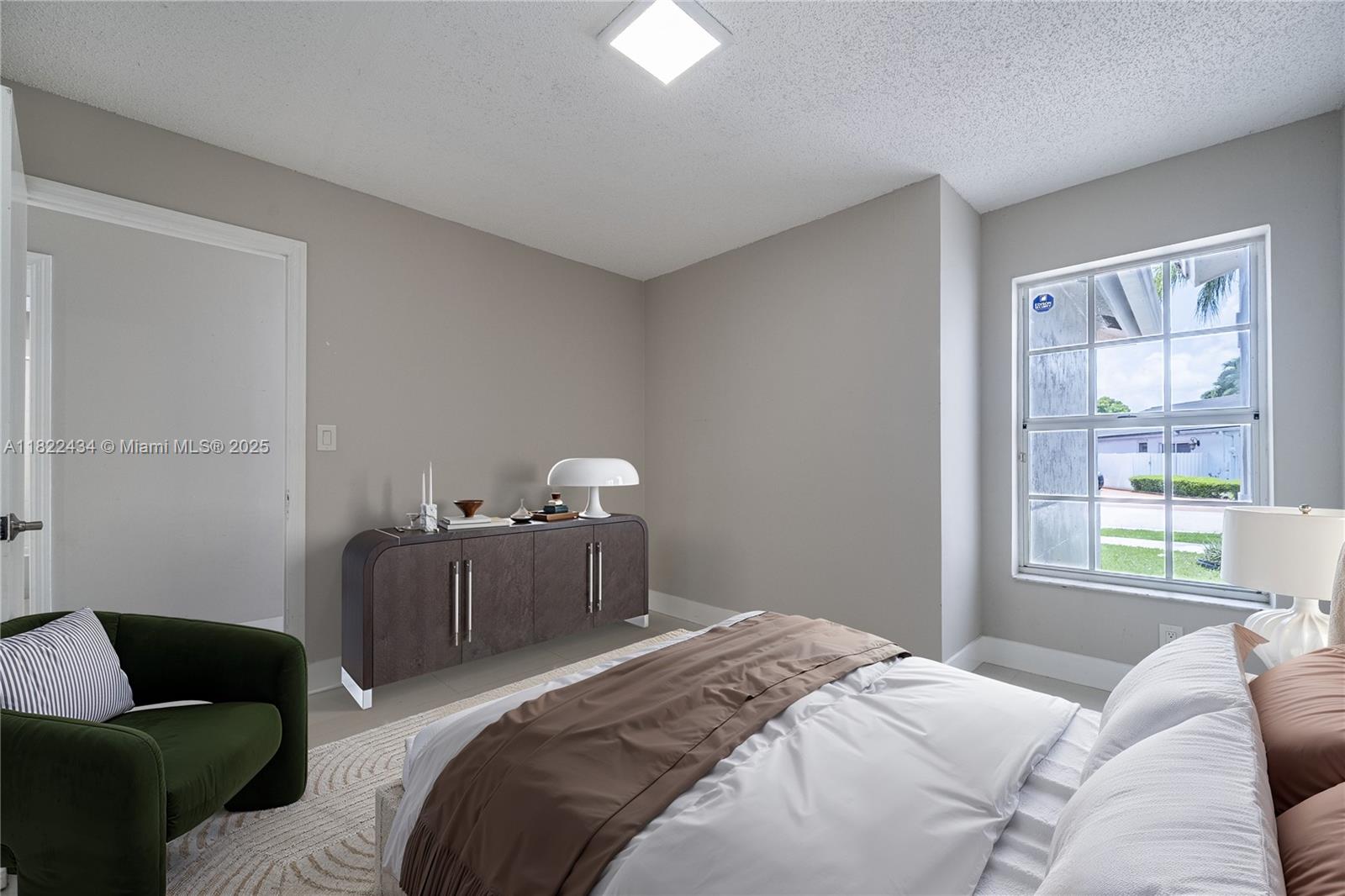 HIGHLANDS AT KENDALL - Residential