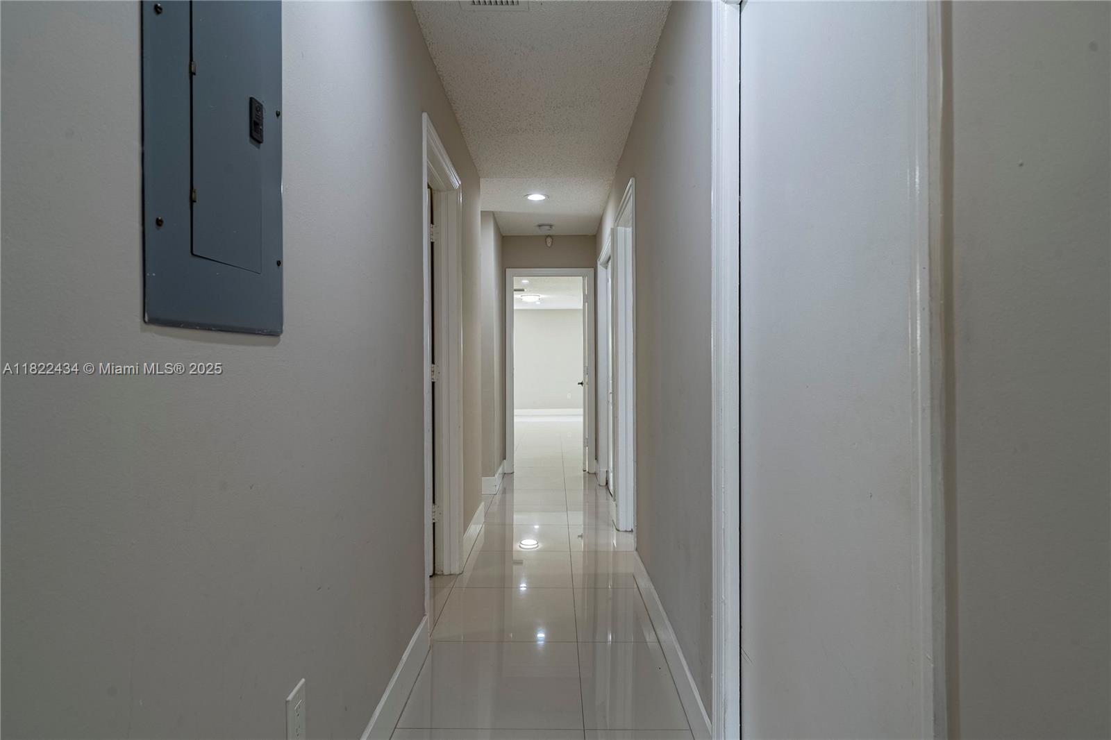 HIGHLANDS AT KENDALL - Residential