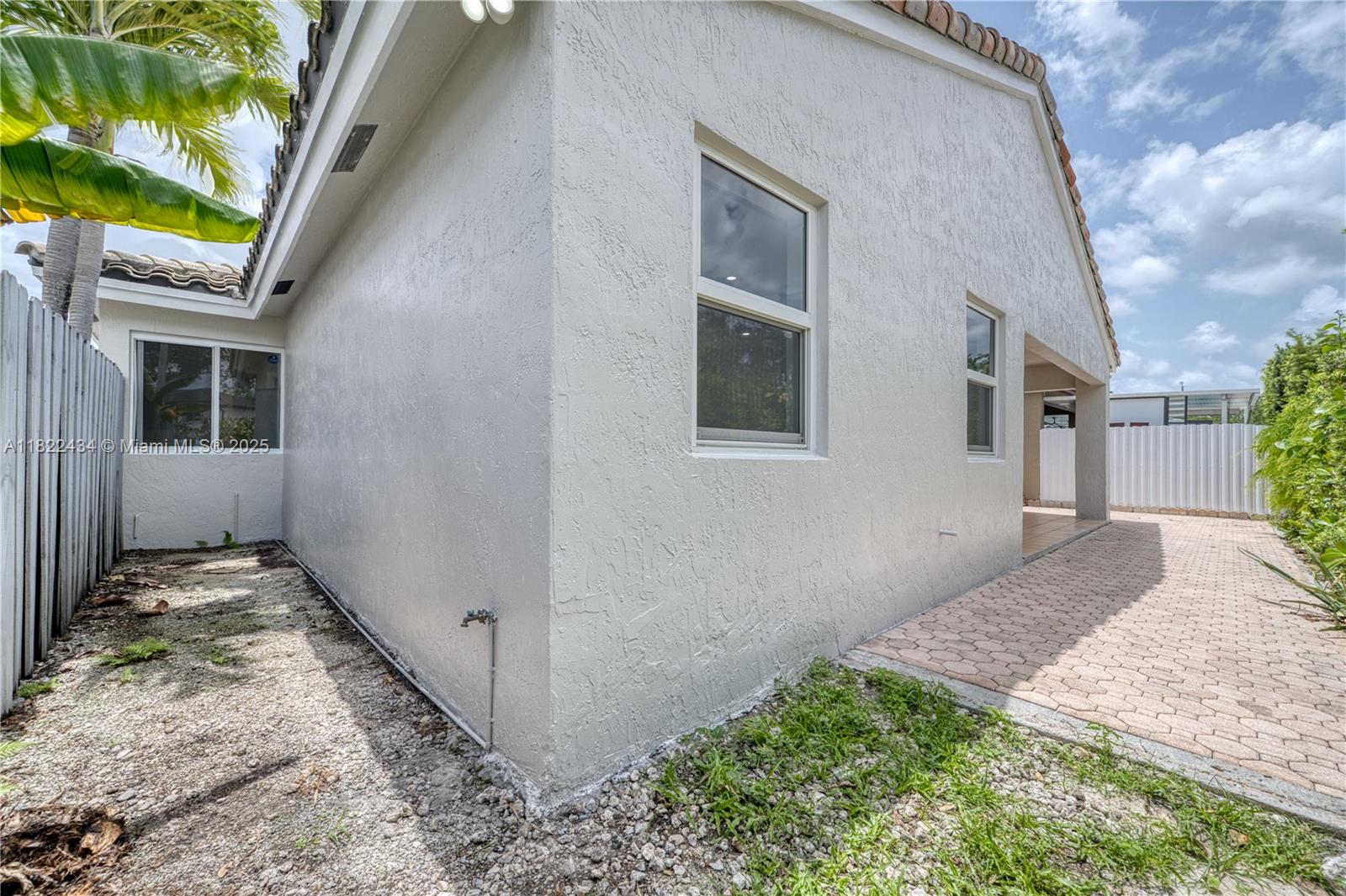 HIGHLANDS AT KENDALL - Residential