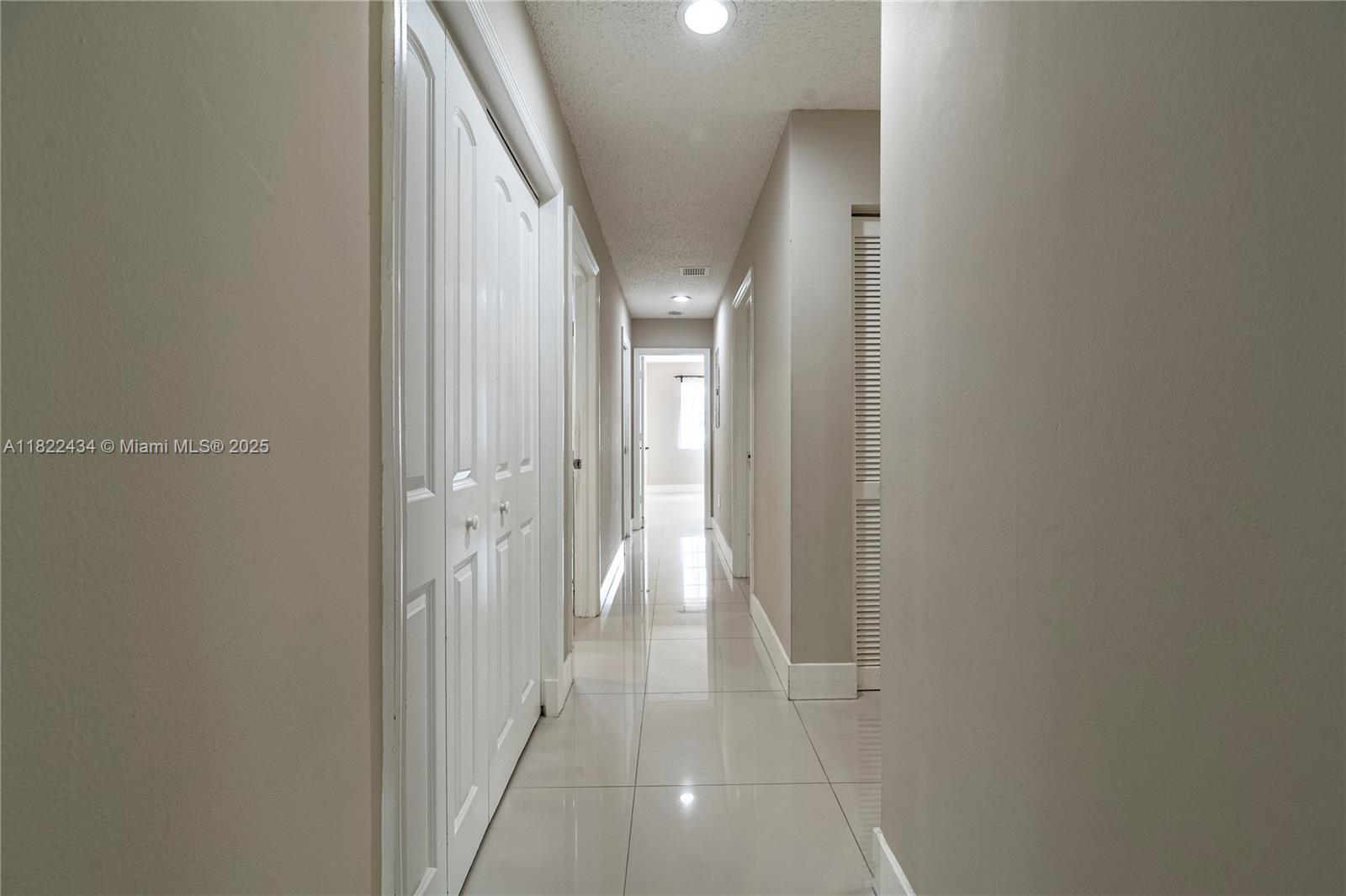HIGHLANDS AT KENDALL - Residential