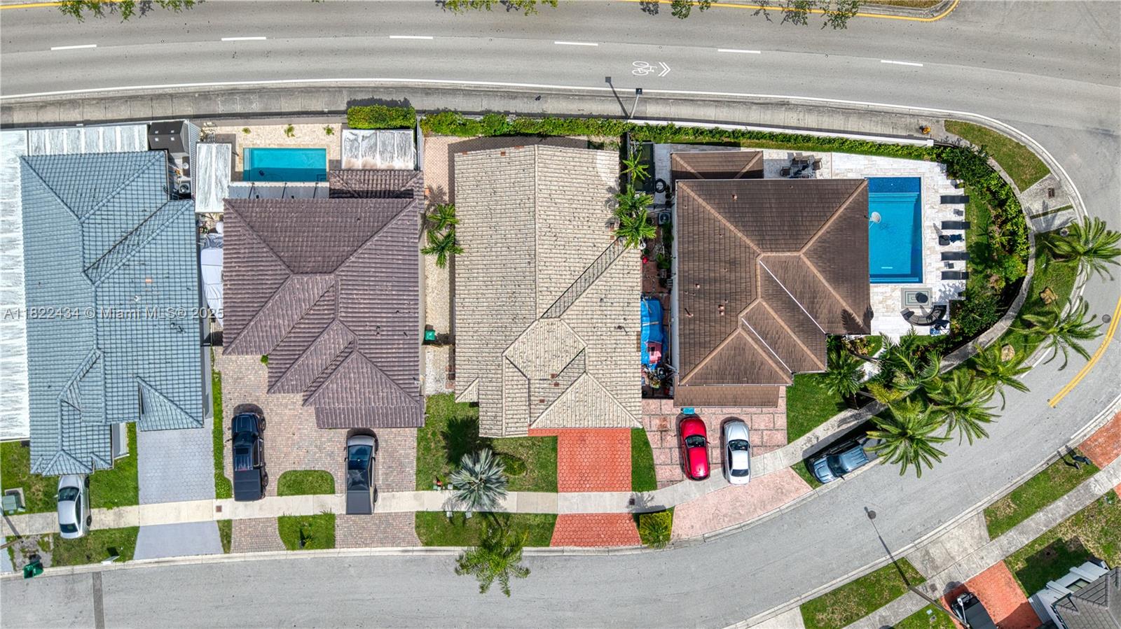 HIGHLANDS AT KENDALL - Residential