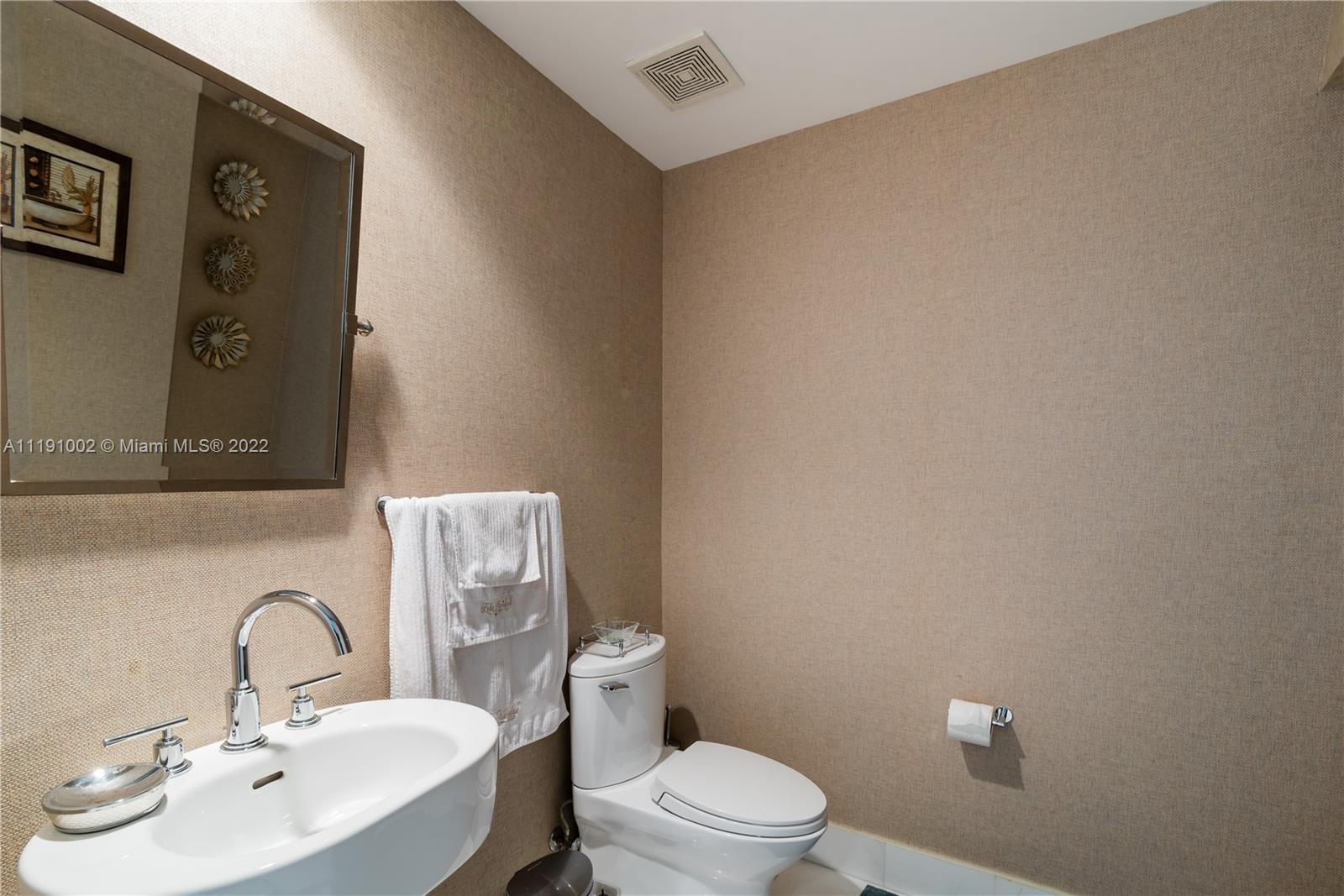 ARTECH - Residential Lease