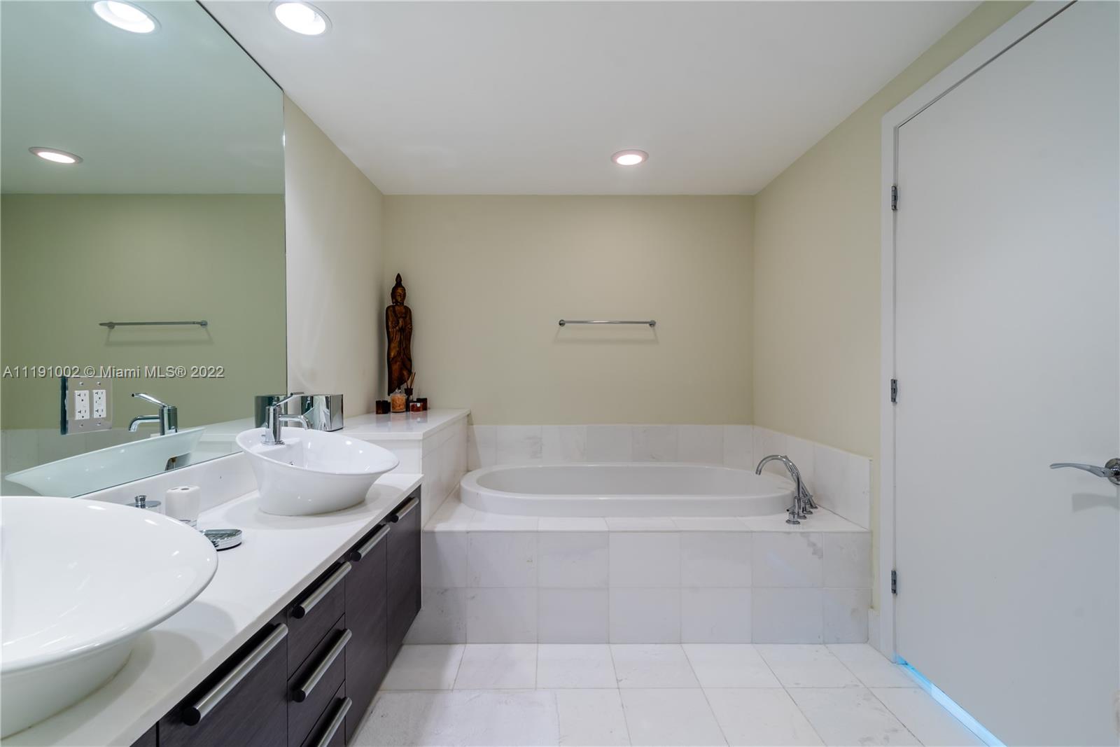 ARTECH - Residential Lease