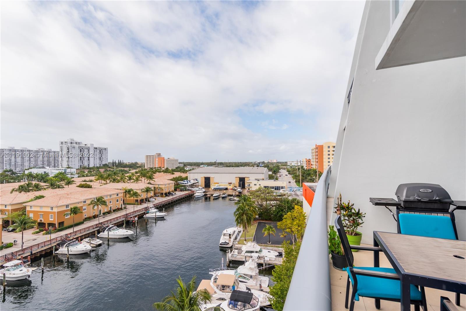 ARTECH - Residential Lease