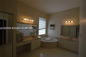TOWNGATE - Residential Lease