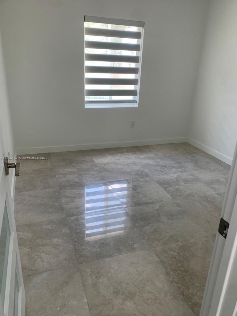 HIALEAH 3RD ADDN - Residential Lease