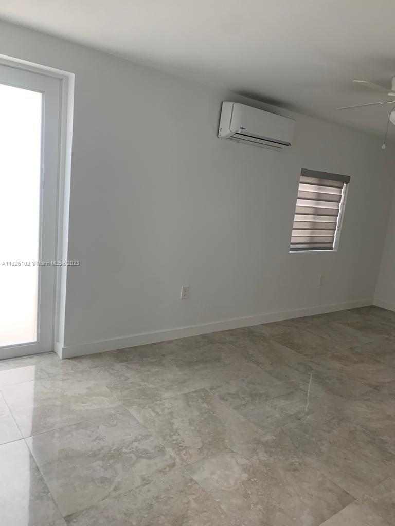 HIALEAH 3RD ADDN - Residential Lease