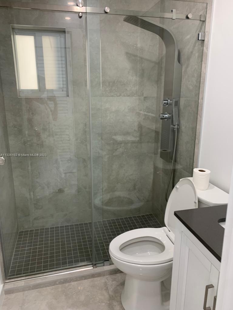 HIALEAH 3RD ADDN - Residential Lease