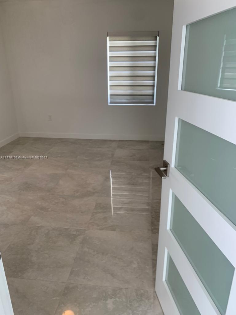 HIALEAH 3RD ADDN - Residential Lease