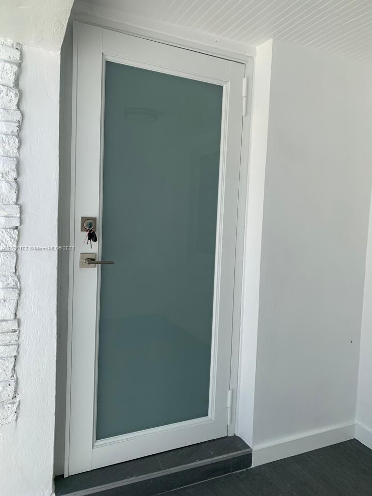 HIALEAH 3RD ADDN - Residential Lease
