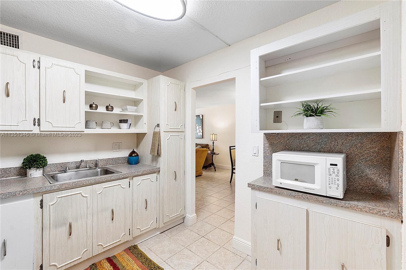 PLANTATION PLACE CONDO - Residential