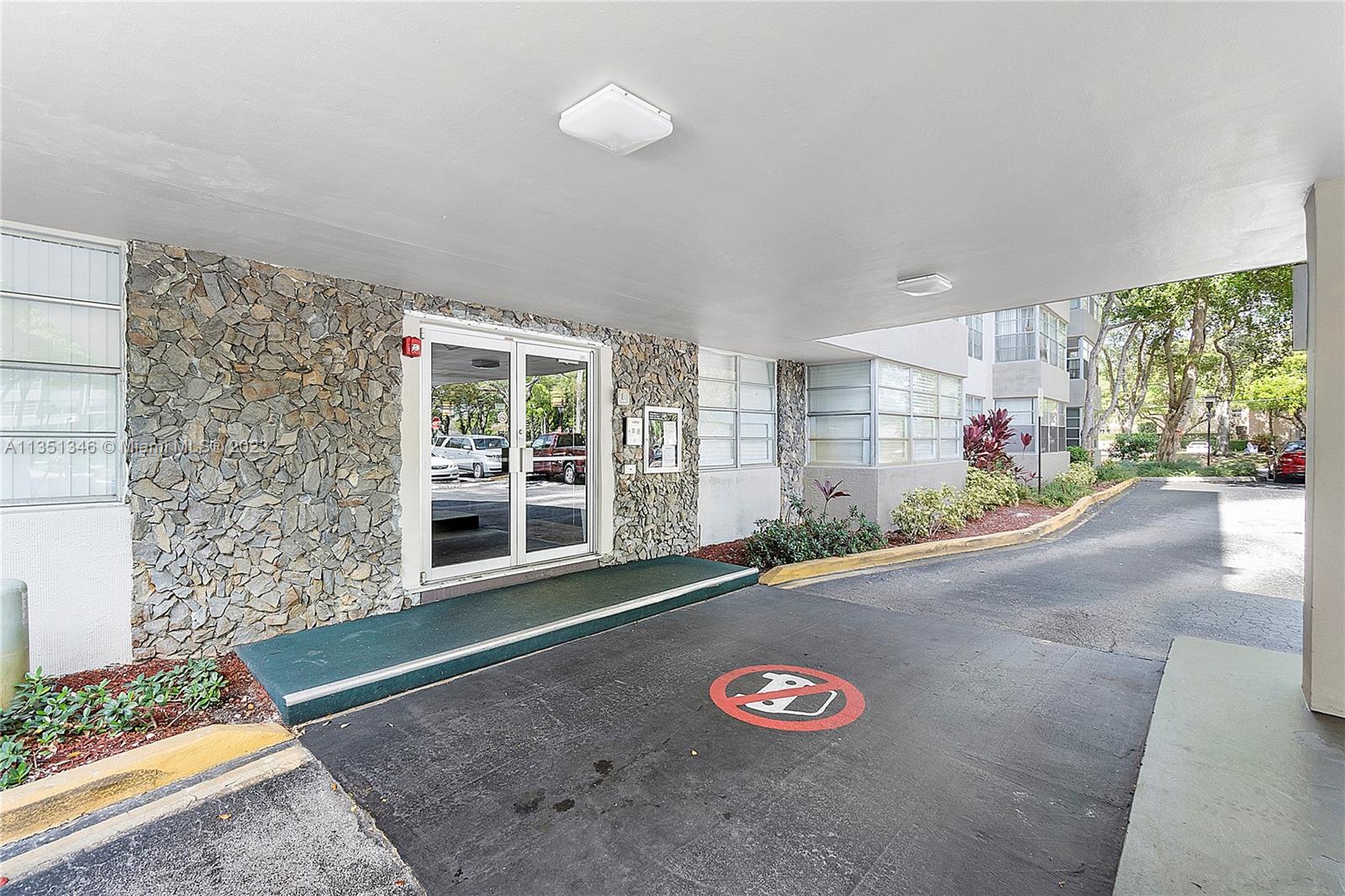 PLANTATION PLACE CONDO - Residential